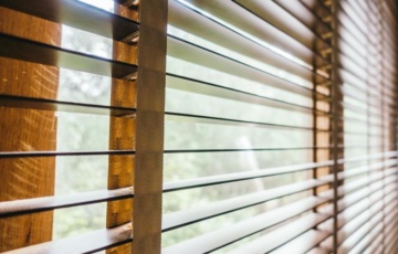 Żaluzje drewniane